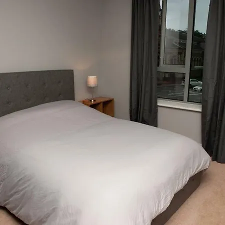 Comfortable 2 Bedroom Apartmán Bristol