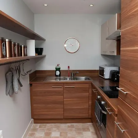 شقة Comfortable 2 Bedroom *